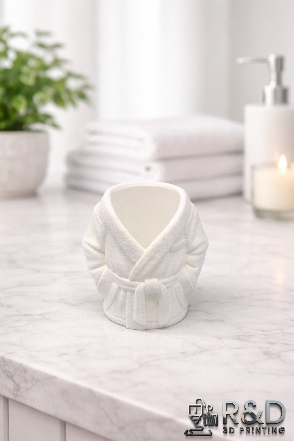 Bathrobe Can Holder